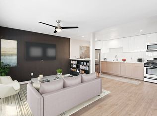 The Steelio Apartment Homes, San Diego, CA 92115