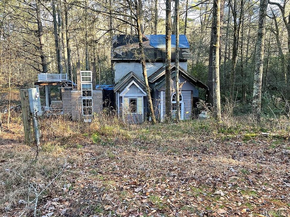 2nd image of 135 Bohaynee Rd