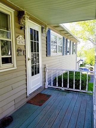 2nd image of 836 Milan Ave
