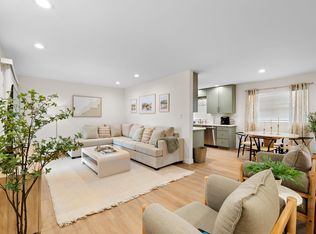7520 E Hazelwood St, Scottsdale, AZ 85251