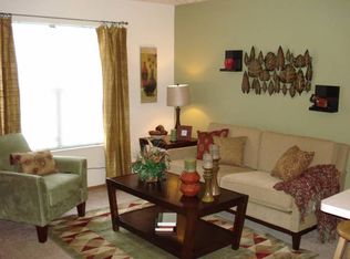 1157 Chopper Ln, Columbus, OH 43228