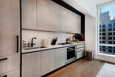 Rented by R New York