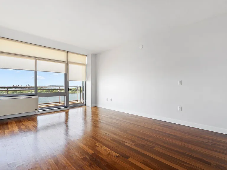 25 Hudson St #805 — Photo 19