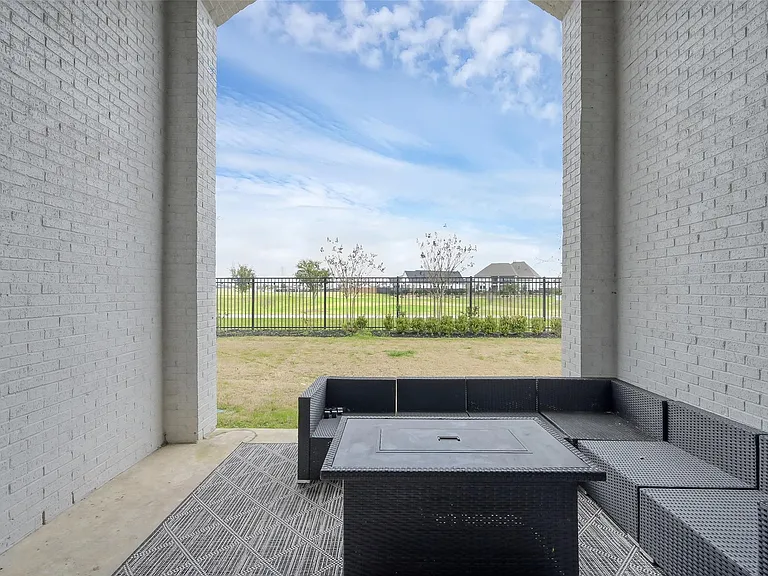 6718 Waxbill Rd — Photo 37