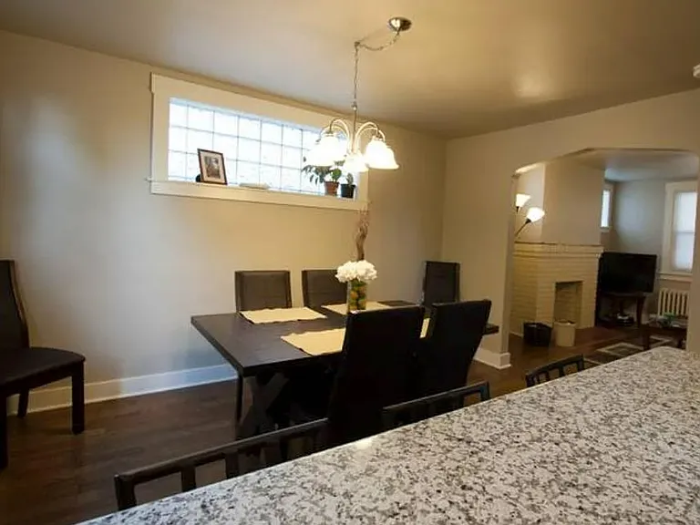 957 Flemington St — Photo 4