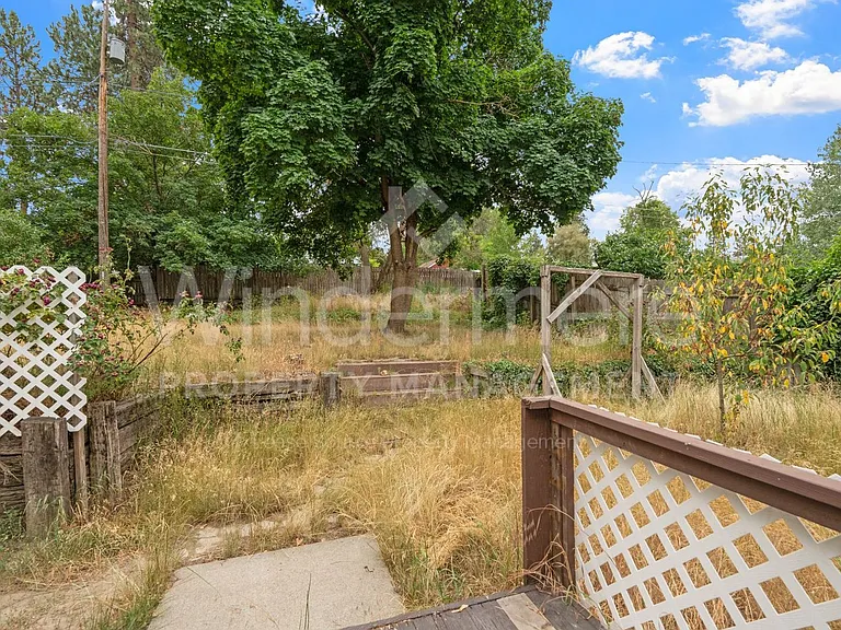 3828 E 7th Ave — Photo 28