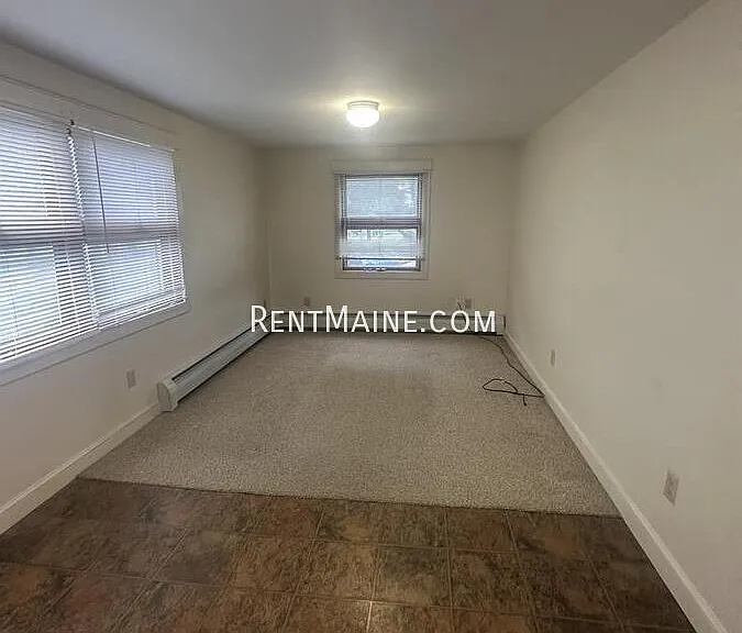 557 Riverside Dr #2 — Photo 3