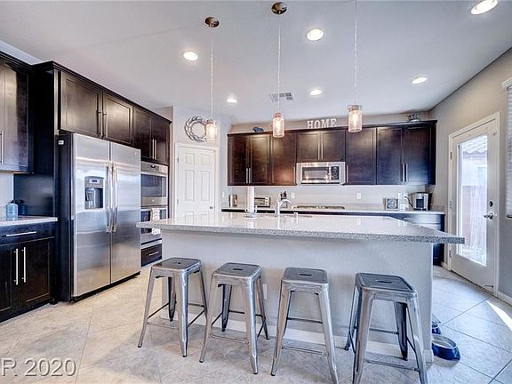 3rd image of 4208 Gallinule Dr