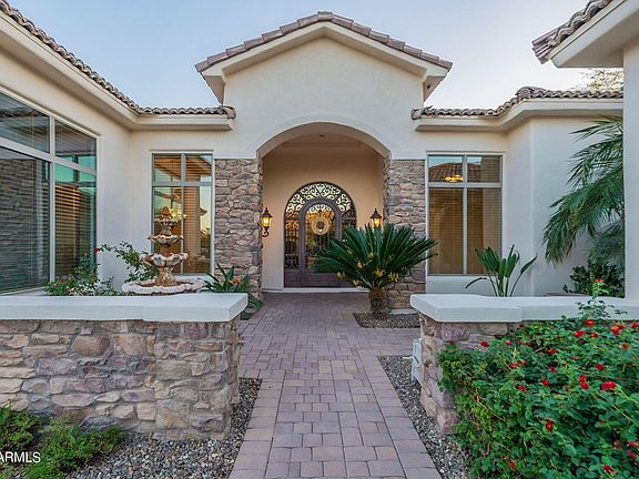 5th image of 2815 E Carob Drive