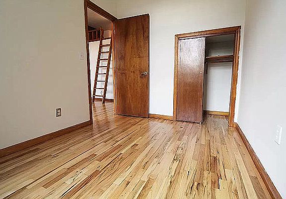 4th image of 70 W 87th St #4B