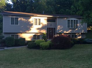 14 Langschur Ct, Thiells, NY 10984