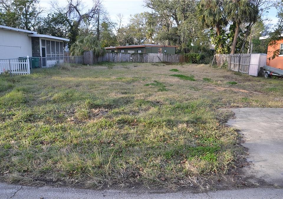 1st image of 526 Dorothy Ave