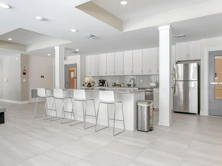 Fern Grove Apartments — Photo 15