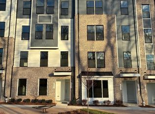 20827 Cloongee Ter, Dulles, VA 20166