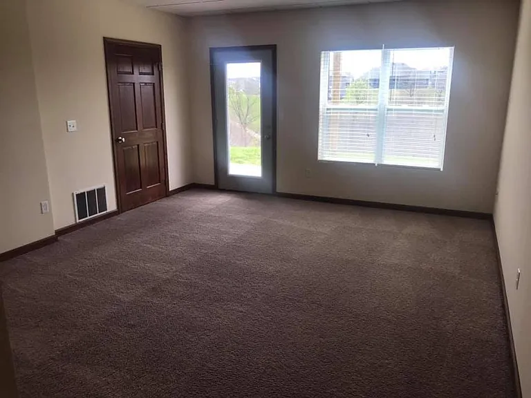 Eagle View Luxury Apartments — Photo 162