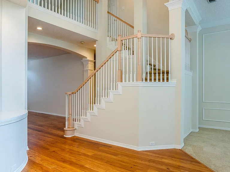 1304 Pagewynne Dr — Photo 8