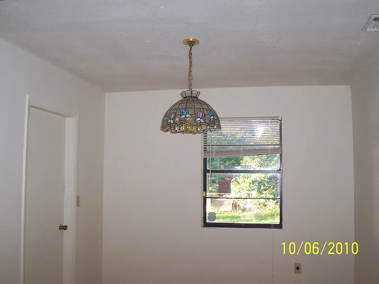 1822 Ector Rd — Photo 5