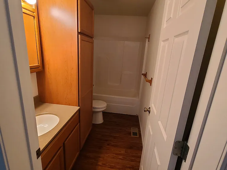 1230 N Oak St #D — Photo 11