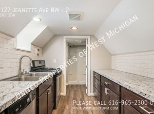 1127 Jennette Ave NW #2, Grand Rapids, MI 49504