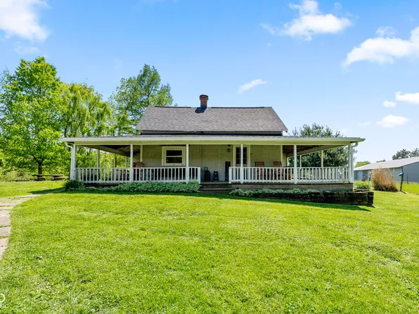 9349 N Lick Creek Rd, Morgantown, IN 46160