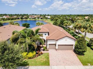 5610 Rain Lily Ct, Sarasota, FL 34238