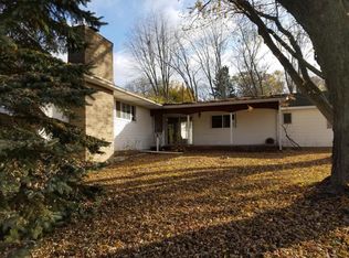 N7644 Bay Shore Dr, Elkhorn, WI 53121