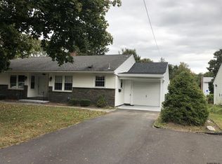 106 Cherry Ave #B, Delmar, NY 12054