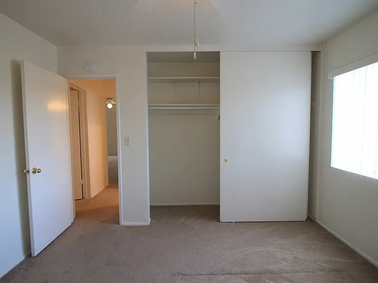 2835 Polk Ave — Photo 19