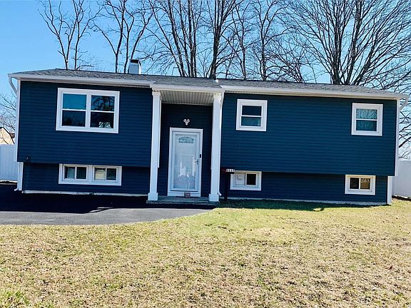 3rd image of 3117 Gull Ave
