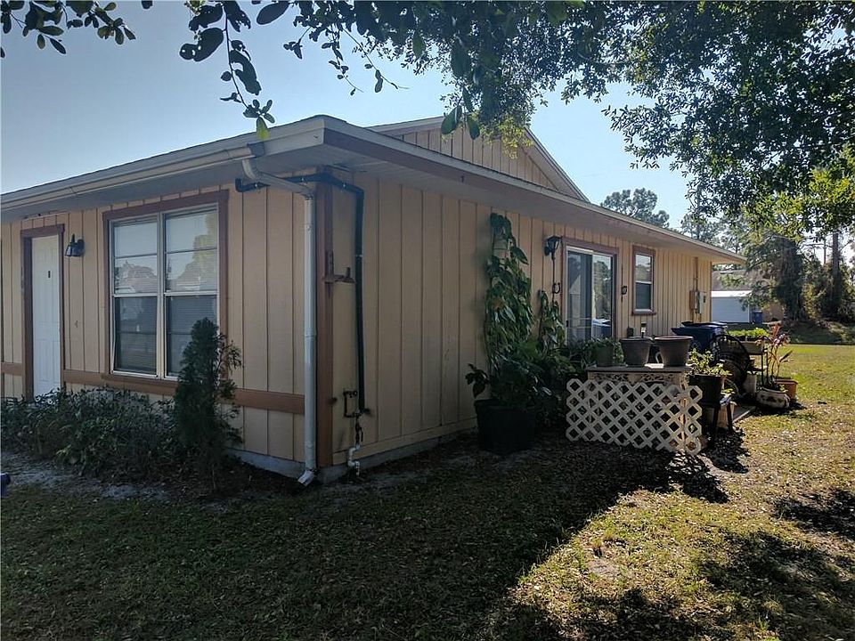 2nd image of 103 Admiral Cir