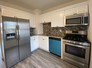 615 N Main St, Williamstown, NJ 08094