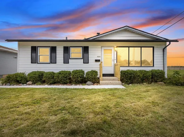 4943 South 15th STREET, Milwaukee, WI 53221