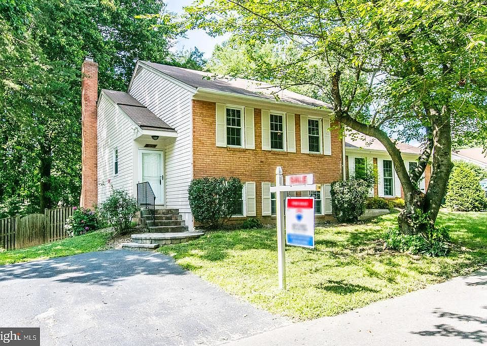 1st image of 10050 Wood Sorrels Ln