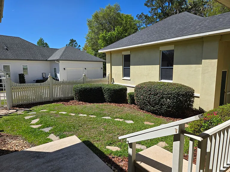 6714 SW 40th Ter — Photo 54