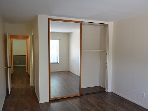 5th image of 25689 Leticia Dr