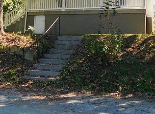 892 N McNutt Ave, Princeton, WV 24740
