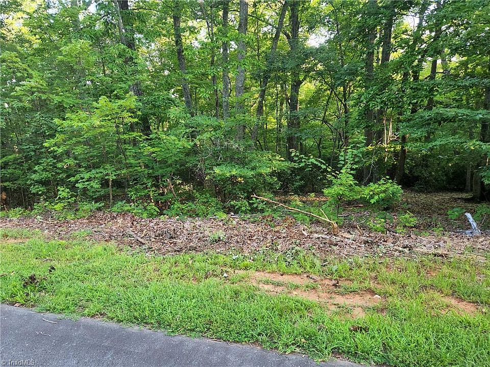 2nd image of LOT 8 Jordan Ln Lot 8