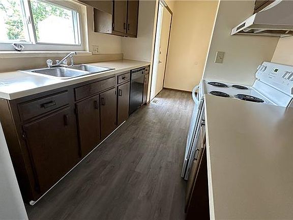4th image of 133 Orchard Dr #133B