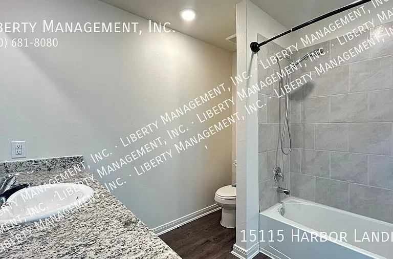 15115 Harbor Lndg — Photo 28