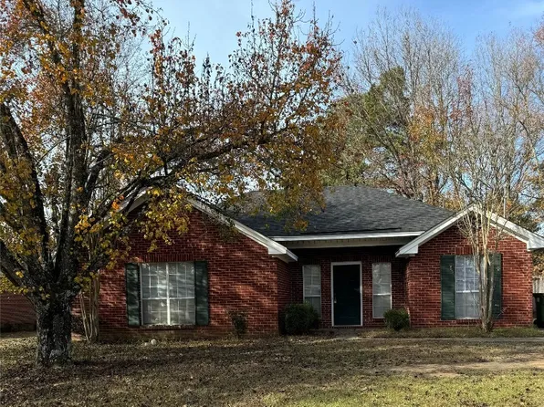 925 Brookland Curv, Montgomery, AL 36117