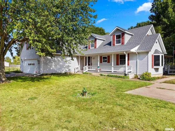 15902 N 6th St, Chillicothe, IL 61523