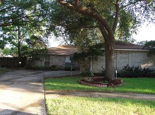 9911 Sundew Cir, Houston, TX 77070