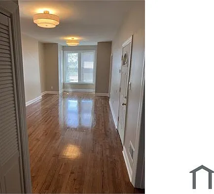 4 bed, 1250 sqft, $1,950 — Photo 1