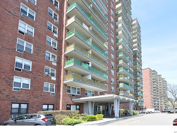 2nd image of 1841 Central Park Ave APT 11H