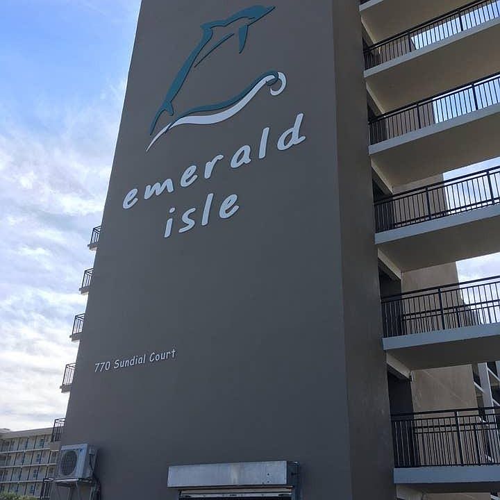 1st image of 770 Sundial Ct Unit 306