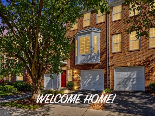 2560 James Madison Cir, Herndon, VA 20171