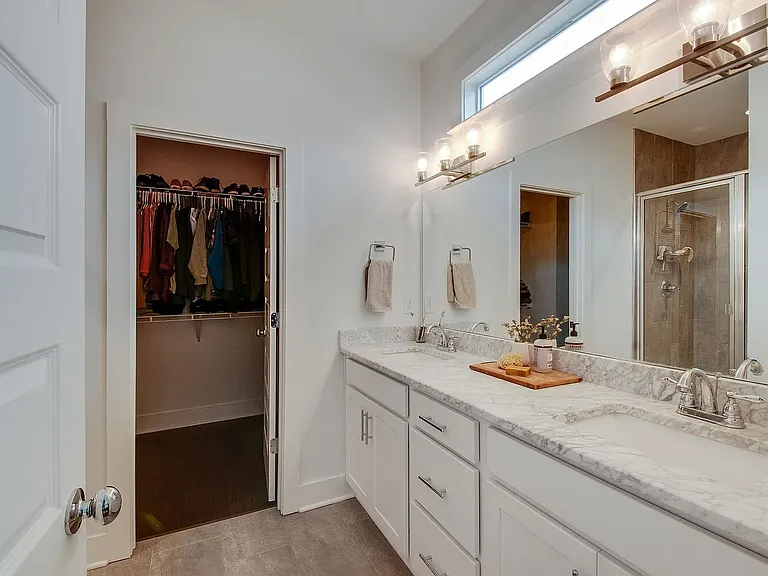749 Cottage Park Dr — Photo 18