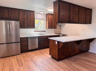 3101 T St #2, Sacramento, CA 95816