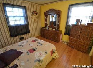 4424 Santa Paula Ln, Louisville, KY 40219