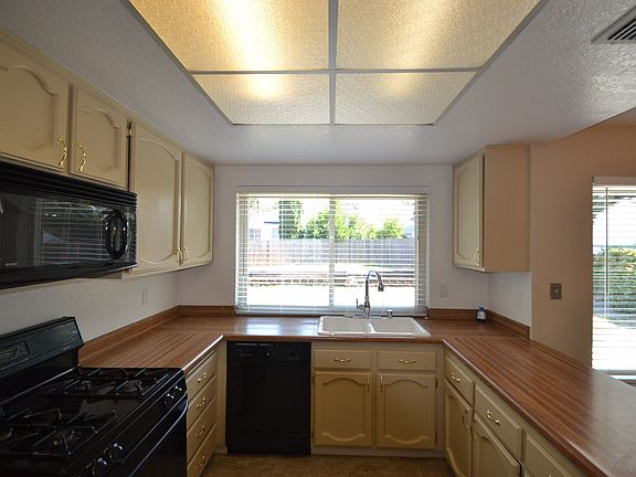 2nd image of 3736 Red Eagle Ct